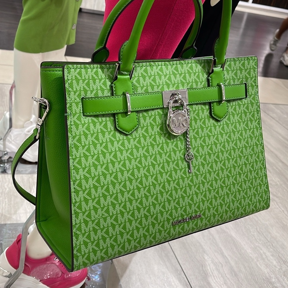 Michael Kors Hamilton Medium Signature Logo Satchel
Jungle Green
NWT - Picture 14 of 16